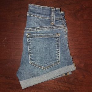 Bullhead Denim Co. shorts!